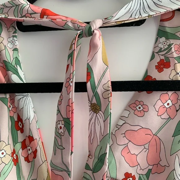 Retro Floral Halter Style Dress - Picture 6 of 7